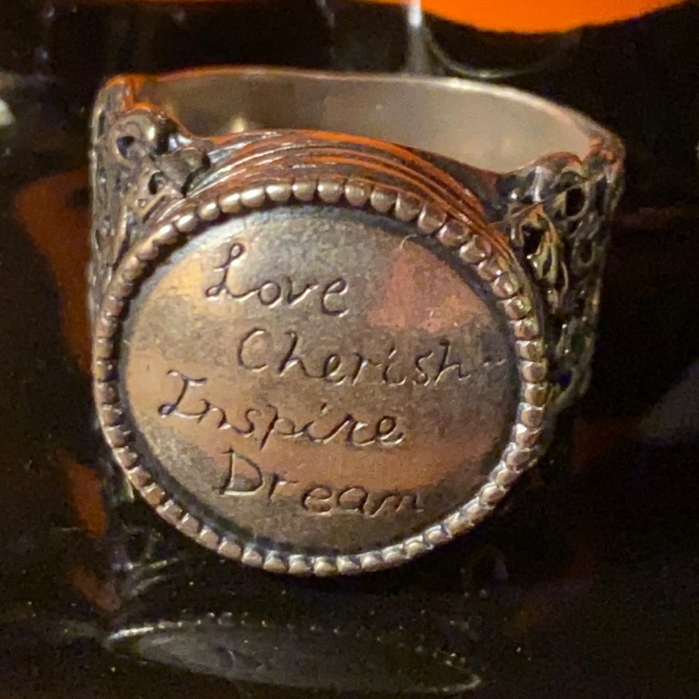 Silpada:  LOVE, CHERISH, INSPIRE & DREAM Size 8